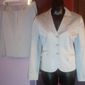 Loft Skirt Suit